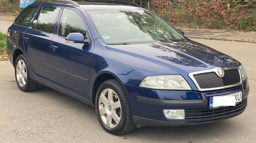 Aripa dreapta fata Skoda Octavia 2 2007 