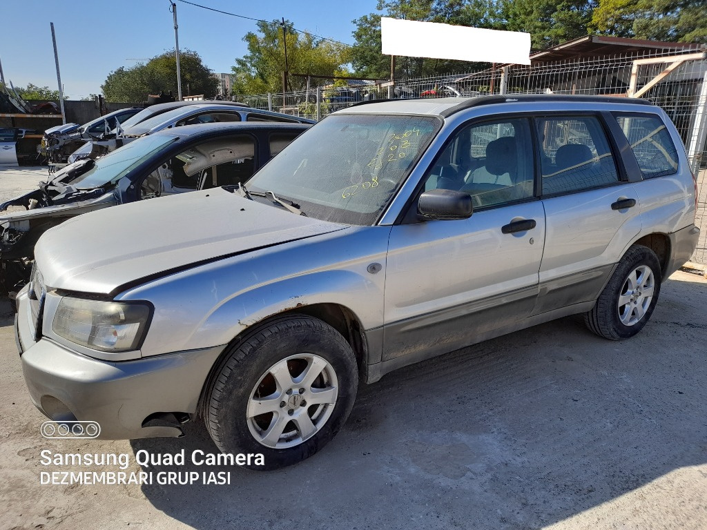 Aripa dreapta fata Subaru Forester 2004 