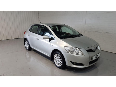 Aripa dreapta fata Toyota Auris 2007 HATCHBACK 1.6i