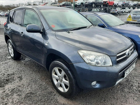 Aripa dreapta fata Toyota RAV 4 2008 SUV 2.2 TDI