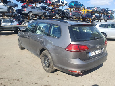 Aripa dreapta fata Volkswagen Golf 7 2016 break 1.