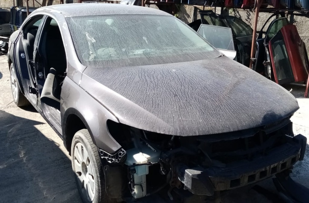 Aripa dreapta fata Volkswagen Passat CC an 2010