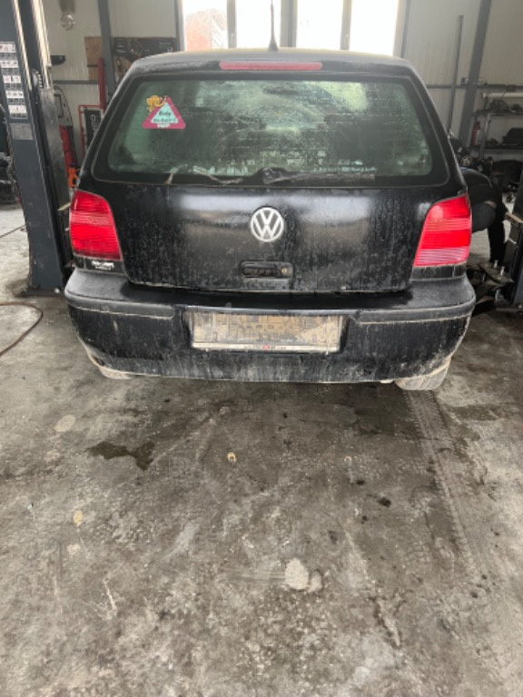 Aripa dreapta fata Volkswagen Polo 6N 20