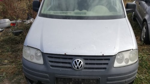 Aripa dreapta fata VW Caddy 2007 Berlina