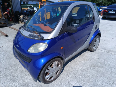 Aripa dreapta Smart Fortwo 0.6 benzina