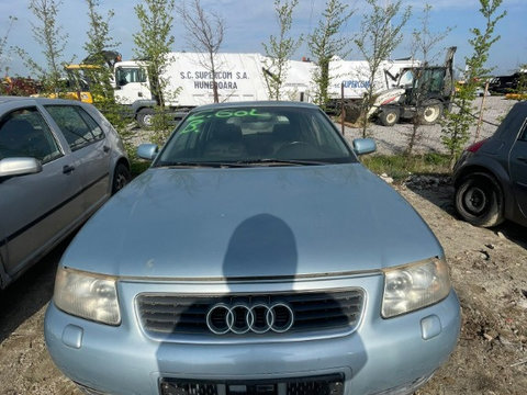 Aripa dreapta spate Audi A3 8L 2002 Hatchback 1.6