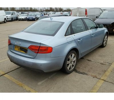 Aripa dreapta spate Audi A4 2008 2.0 Diesel Cod Mo