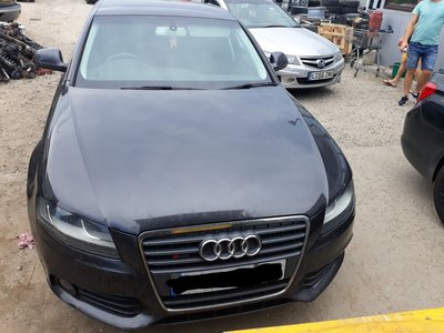 Aripa dreapta spate Audi A4 B8 2009 berlina 2.0 td