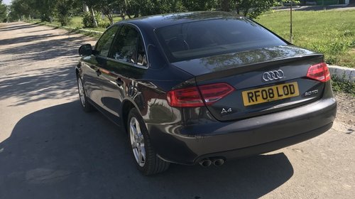 Aripa dreapta spate Audi A4 B8 2009 berl