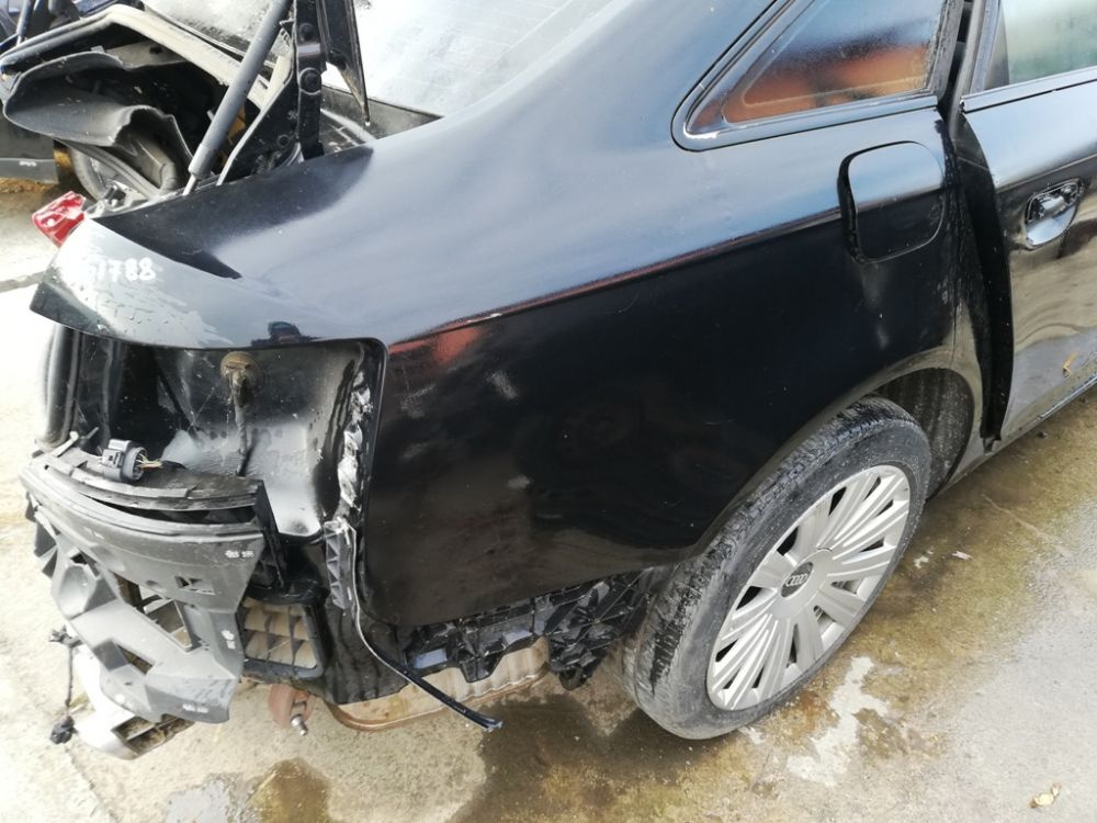 Aripa dreapta spate Audi A6 4F An 2004 2005 2006 2