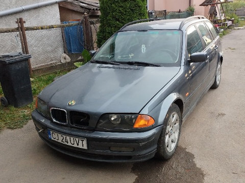 Aripa dreapta spate BMW E46 2002 Break 2.0