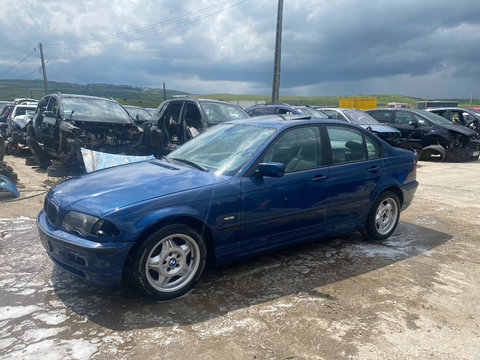 Aripa dreapta spate BMW E46 2002 limuzina 2000 diesel