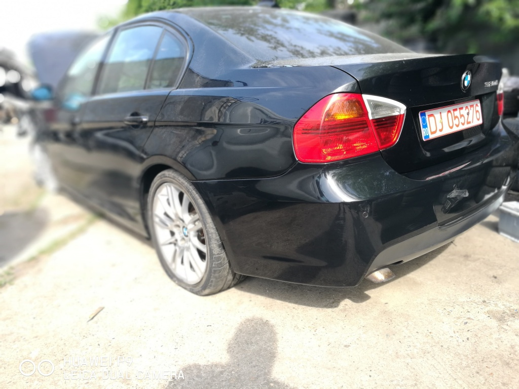 Aripa dreapta spate BMW Seria 3 E90 2007