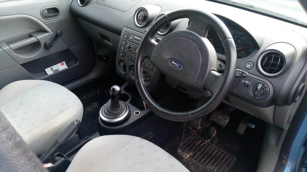 Aripa dreapta spate Ford Fiesta 2003 Hat