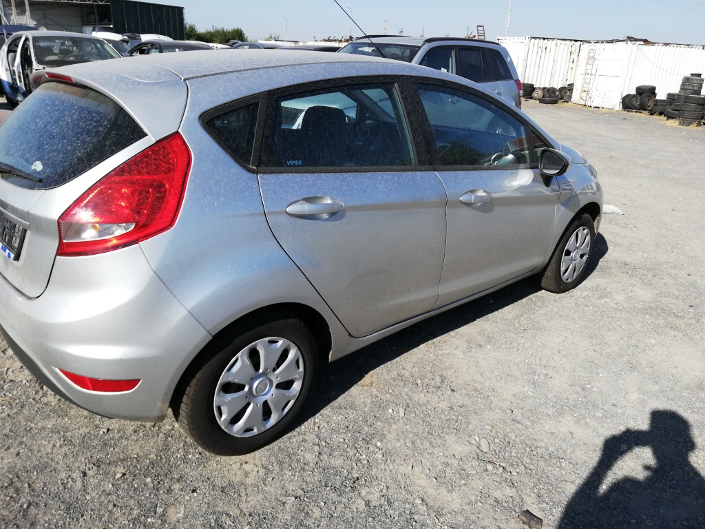 Aripa Dreapta Spate Ford Fiesta 6 2012