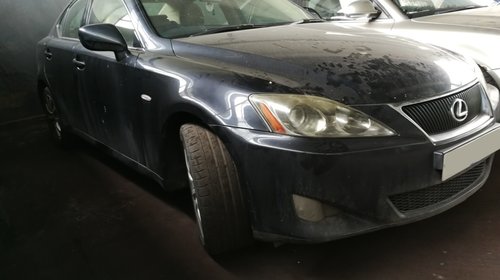 Aripa dreapta spate Lexus IS 220 2006 17