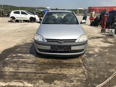 Aripa dreapta spate Opel Corsa C 2001 hatchback 1,7 dti