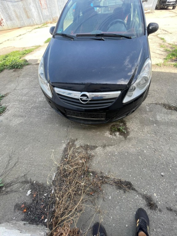 Aripa dreapta spate Opel Corsa D 2009 coupe 1.3