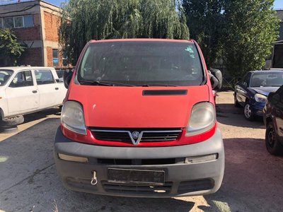 Aripa dreapta spate Opel Vivaro 2004 duba 1.9 D