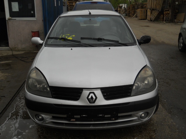 Aripa dreapta spate Renault Clio 2005 BERLINA 1.5 