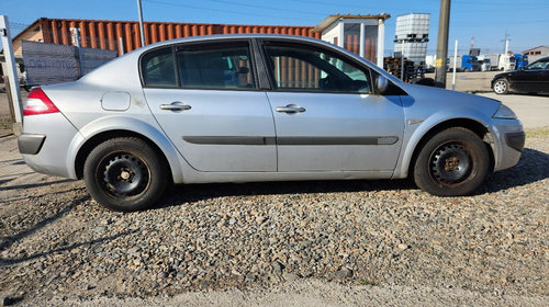 Aripa dreapta spate Renault Megane 2 200