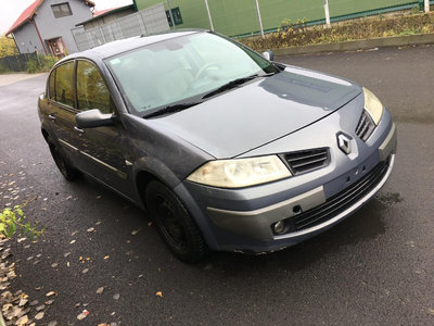 Aripa dreapta spate Renault Megane 2 2006 LIMUZINA