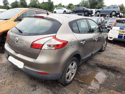 Aripa dreapta spate Renault Megane 3 2008 HATCHBACK 1.5 dCI