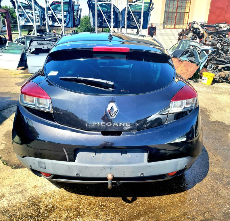 Aripa dreapta spate Renault Megane 3 200