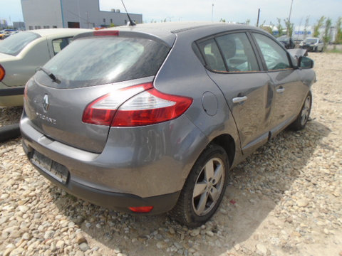 Aripa dreapta spate Renault Megane 3 2010 Hatchback 1.6