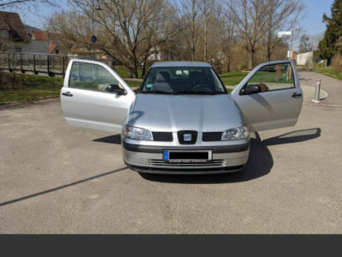 Aripa dreapta spate Seat Ibiza 2001 Hatchback Benzina