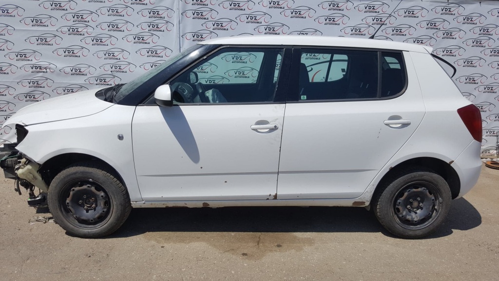 Aripa dreapta spate Skoda Fabia II 2008 berlina 1.4