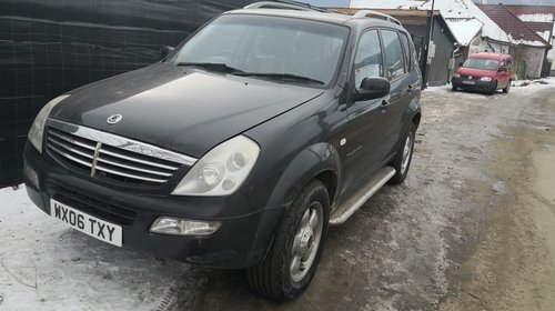 Aripa dreapta spate SsangYong Rexton 200