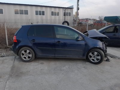 Aripa dreapta spate Volkswagen Golf 5 2008 hatchba