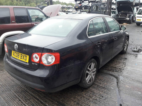 Aripa dreapta spate Volkswagen Jetta 2008 Sedan 2.0 TDi