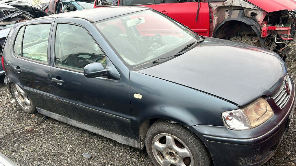 Aripa dreapta spate Volkswagen Polo 6N 2001 HATCHBACK 1.4 TDI