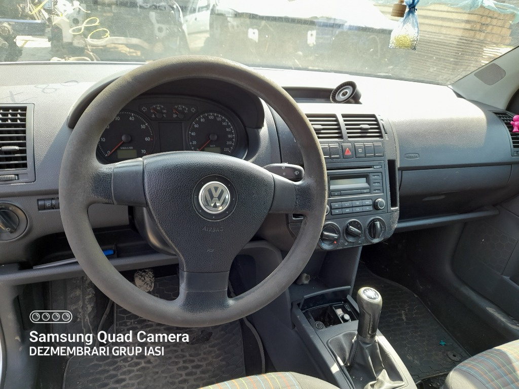 Aripa dreapta spate Volkswagen Polo 9N 2