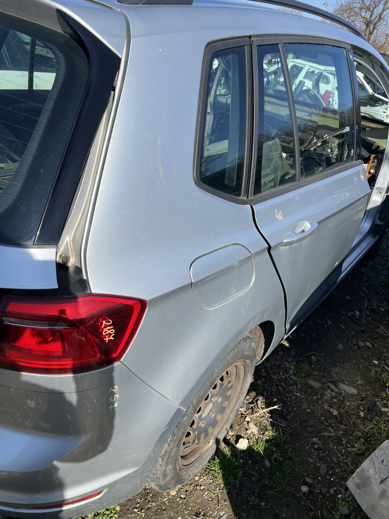 Aripa Dreapta Spate Volkswagen Sportsvan 2015