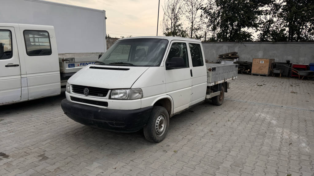 Aripa dreapta spate Volkswagen TRANSPORTER 2001 DOKA 2.5 TDI