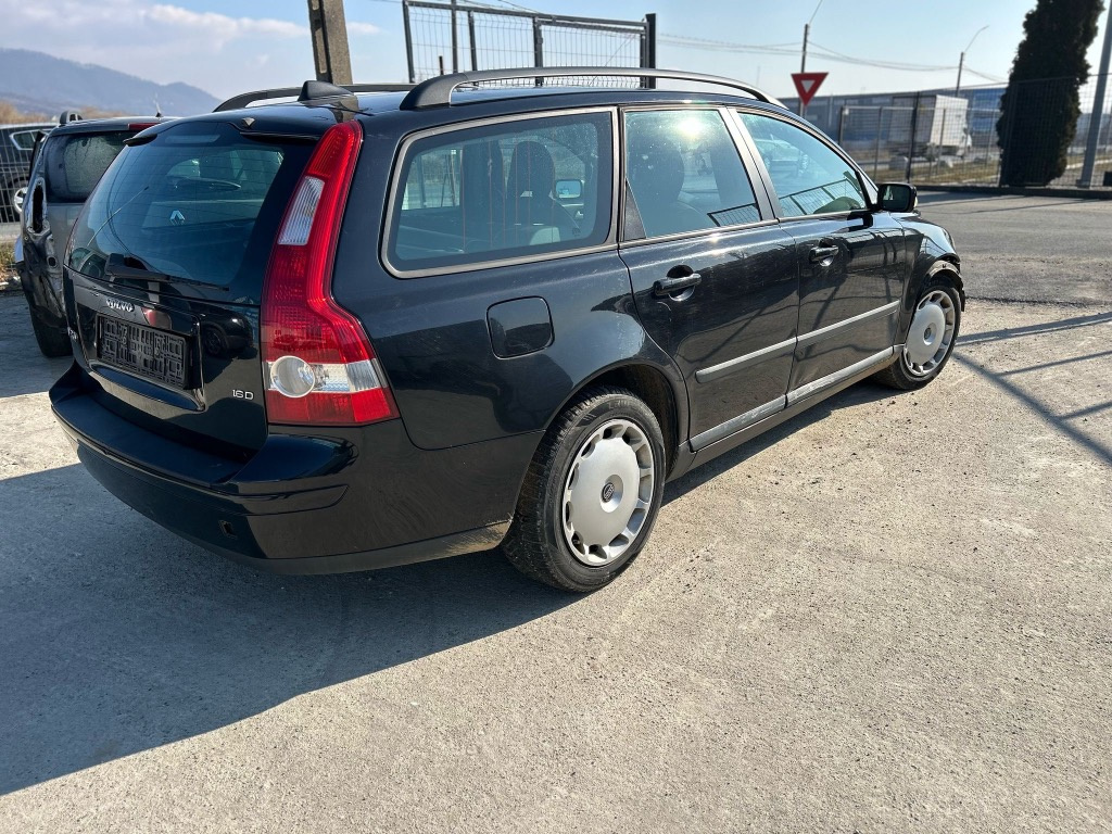 Aripa dreapta spate Volvo V50 2005 Combi 1.6 D