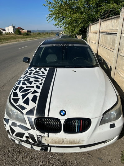 Aripa fata dreapta BMW Seria 5 E60/E61 [facelift] 