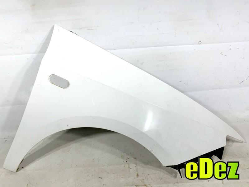 Aripa fata dreapta culoare alba - lb9a Seat Ibiza 4 (2008-2012) [6J]