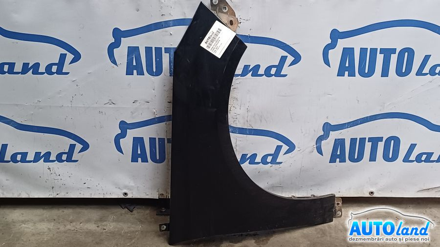 Aripa Fata Dreapta Ford FOCUS III 2011