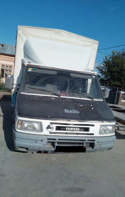 Aripa fata dreapta IVECO Daily 2 [1990 - 1999] Autoutilitara cu prelata 2-usi 2.8 TD MT (103 hp)