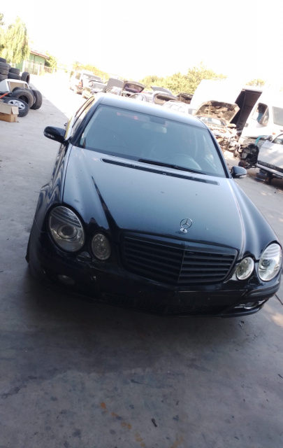 Aripa fata dreapta Mercedes-Benz E-Class W211 [facelift] [2006 - 2009]