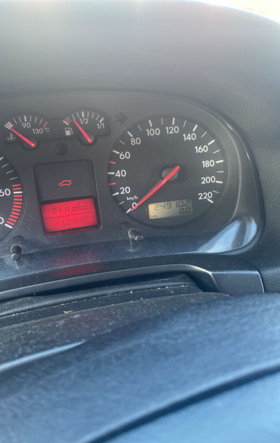 Aripa fata dreapta Volkswagen VW Golf 4 