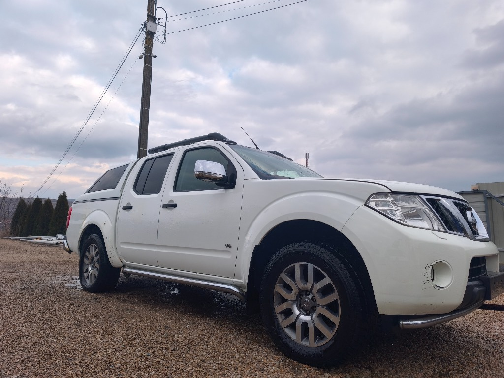 Aripa fata nissan navara pathfinder