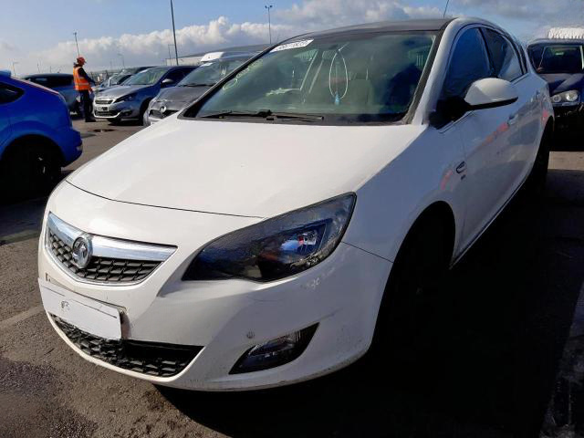 Aripa fata Opel Astra J 2011 2.0 DIESEL Cod motor A20DTh 165CP/121KW