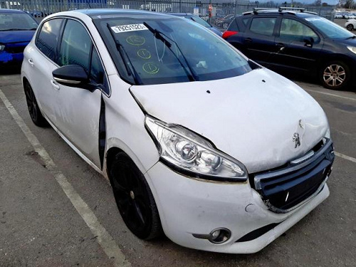 Aripa fata Peugeot 208 Feline 2014 1.6 Diesel