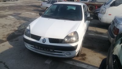 Aripa fata - Renault Clio 1.5 dci, an 2001