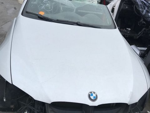 Aripa fata stanga Bmw 335 E92 E93 2008